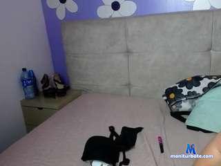 sweetumspiee camsoda livecam performer profile