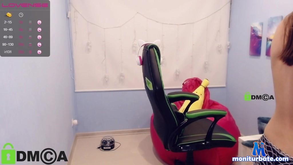 missrin camsoda livecam performer profile