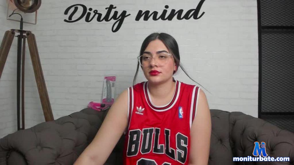 sophieelllis camsoda livecam performer profile