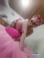 fucsiarose Camsoda livecam show performer room profile