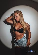 grace-foxy Camsoda livecam show performer room profile