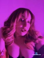 miaxmanga Camsoda livecam show performer room profile