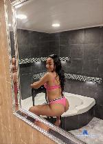 karollhotx Camsoda livecam show performer room profile