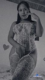 naeily-evaans Camsoda livecam show performer room profile