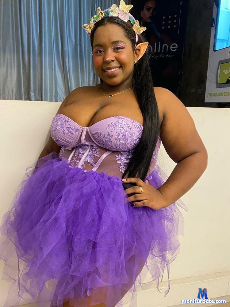 rebeka-spencer camsoda livecam performer profile