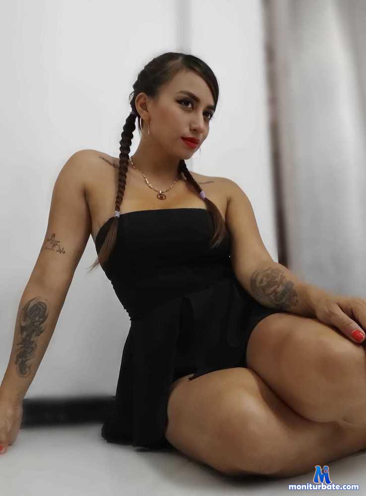 shania-shey Camsoda performer 