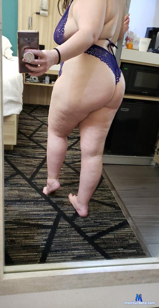 youbetellawet camsoda livecam performer profile