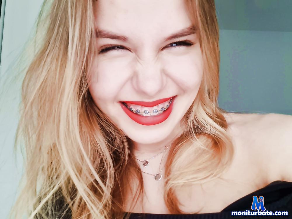 tiffanyxstar camsoda livecam performer profile