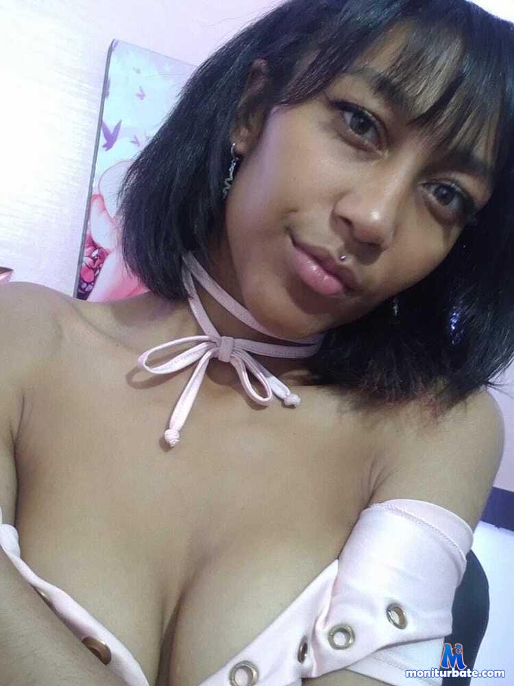 solguerrero camsoda livecam performer profile