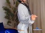 bonipeach Camsoda livecam show performer room profile