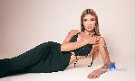 niaholland Camsoda livecam show performer room profile