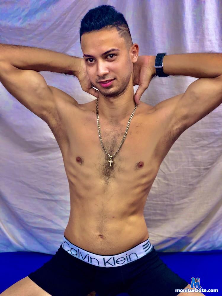 sexyhot14b camsoda livecam performer profile
