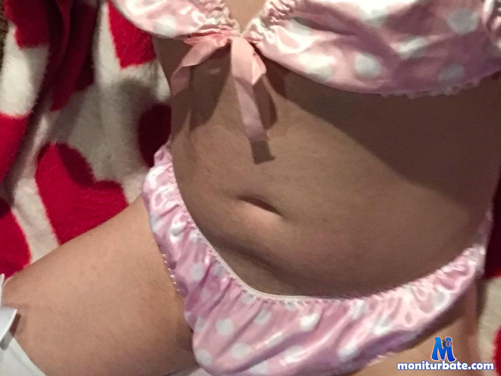 sissylittle camsoda livecam performer profile