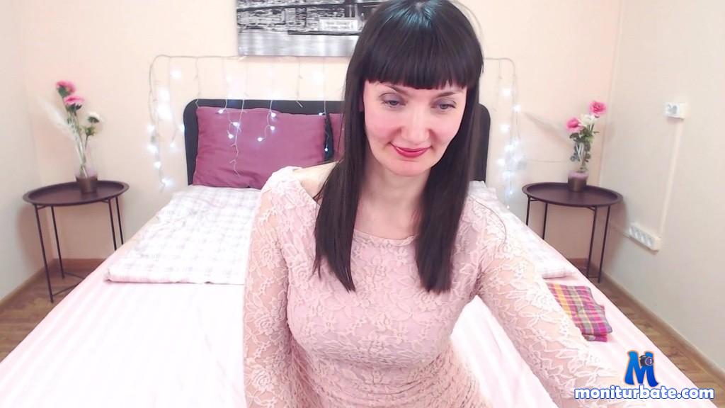 veronaally Camsoda performer 