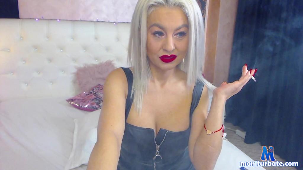miss-kora Camsoda performer big-tits curvy pussy feet toys shaved-pussy lovense ass blonde naked boobs milf new play happy makemecum friday smoker