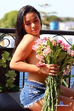 vaiolethans Camsoda livecam show performer room profile