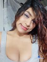 carla-cruz10 Camsoda livecam show performer room profile