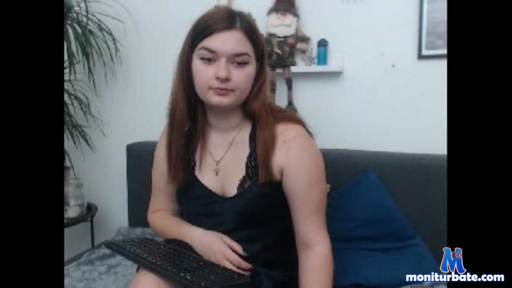 kaylinlarx camsoda livecam performer profile