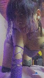 raveenn Camsoda livecam show performer room profile