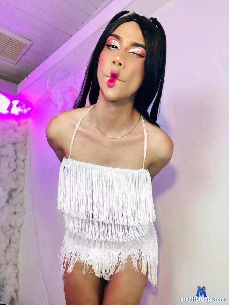 sweet-cassiee camsoda livecam performer profile