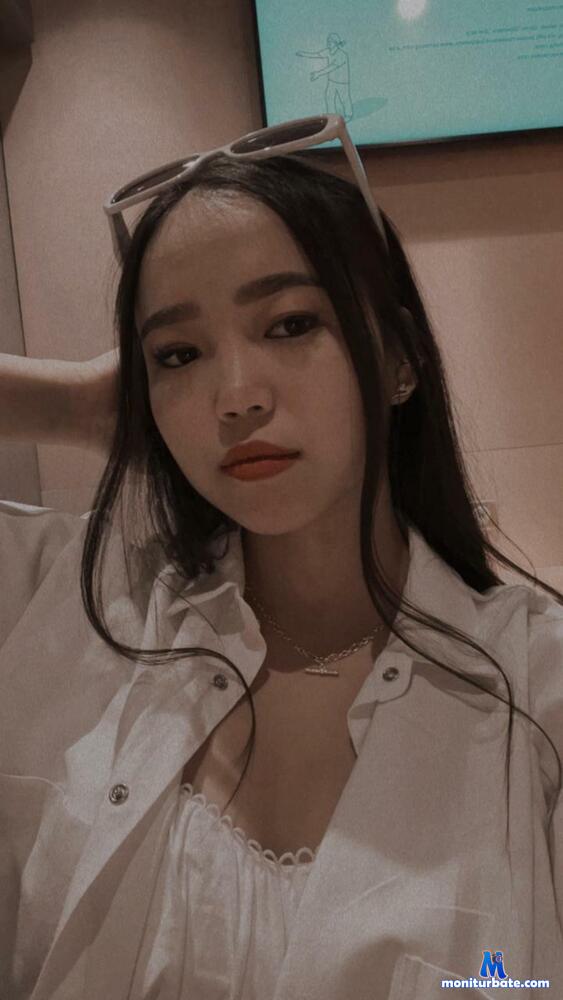 siarray camsoda livecam performer profile