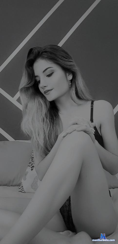 angeliquecarter camsoda livecam performer profile