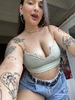 alishakanoxoxo Camsoda livecam show performer room profile