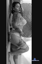 luciana-taylor Camsoda livecam show performer room profile