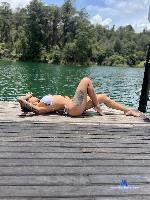 lorenahenao Camsoda livecam show performer room profile