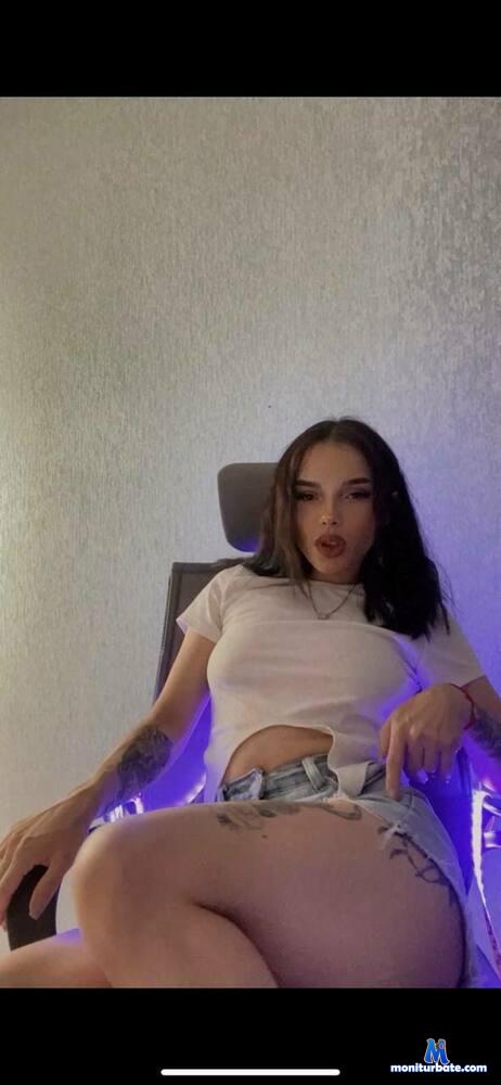 catrinsolo camsoda livecam performer profile