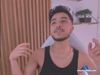 riostous-boy camsoda livecam performer profile