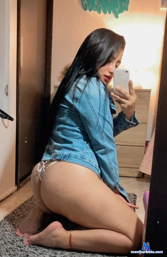 kim-latinhot Camsoda performer 