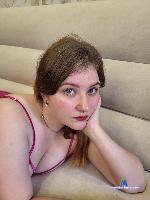 avorylas Camsoda livecam show performer room profile