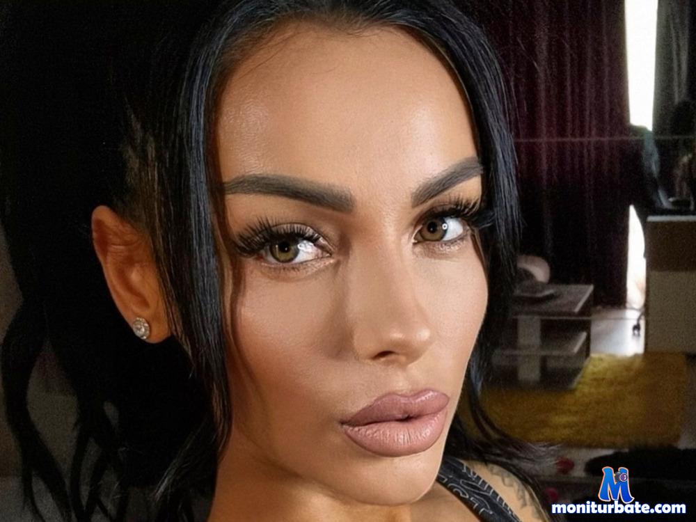mazeekiin30 camsoda livecam performer profile