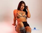 diionne Camsoda livecam show performer room profile