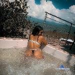 devoraherrera Camsoda livecam show performer room profile