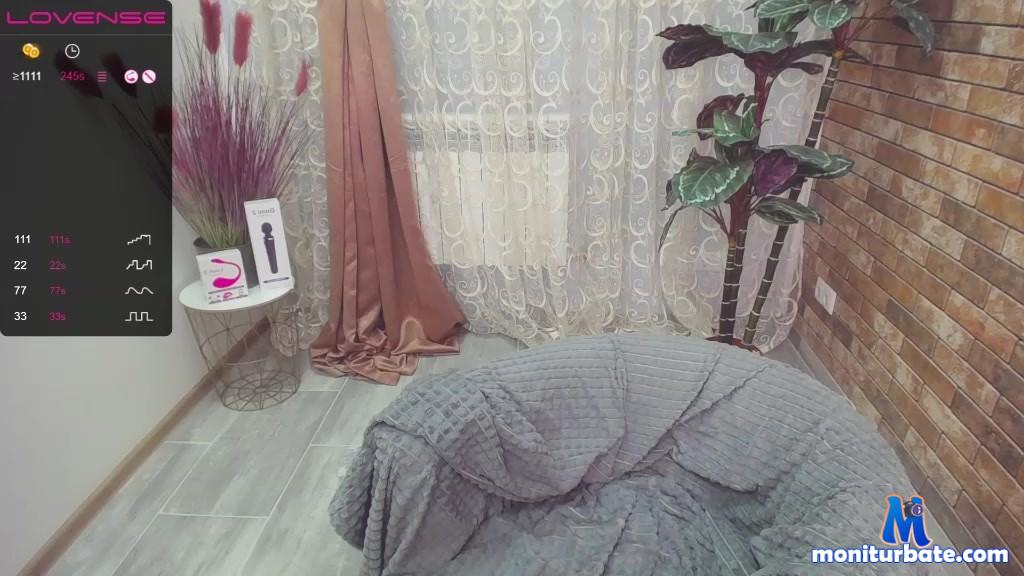 sunnrisee Camsoda performer feet toys shaved-pussy lovense blowjob dildo masturbation teen lush redhead