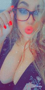emmamuller Camsoda livecam show performer room profile