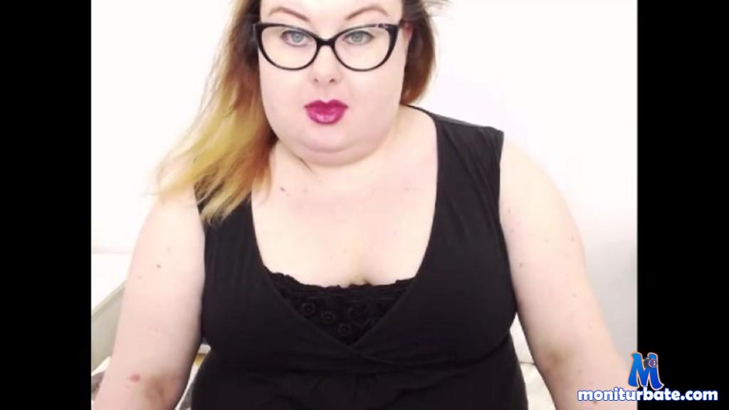 bonniehot Camsoda performer big-tits feet fetish muscle bbw joi hairy-pussy stockings mistress cbt femdom latex domination dominant maitresse herrin
