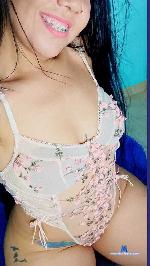 charlottecam Camsoda livecam show performer room profile