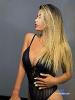 valeriajaramillom Camsoda livecam show performer room profile