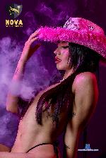 zoey-dupont Camsoda livecam show performer room profile