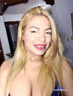 sweet-hot-karen Camsoda livecam show performer room profile