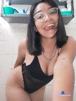 sofiiawest Camsoda livecam show performer room profile