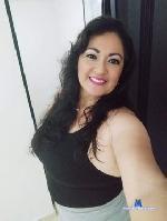 dollyloveee Camsoda livecam show performer room profile