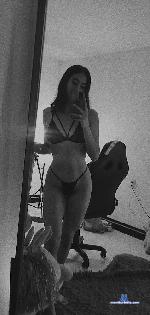 mariianaaxxx Camsoda livecam show performer room profile
