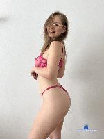 bonniesin Camsoda livecam show performer room profile