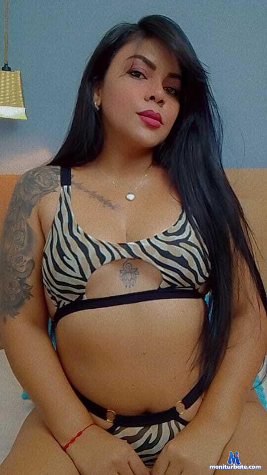 liaantonela69 Camsoda performer 