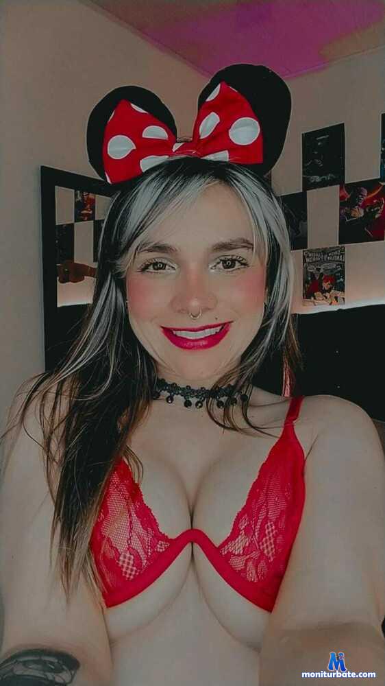 emma-bite camsoda livecam performer profile