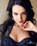 melanierush Camsoda livecam show performer room profile